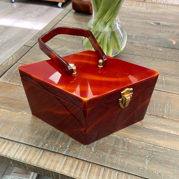 WILARDY VINTAGE PURSE - Picture 4 of 12